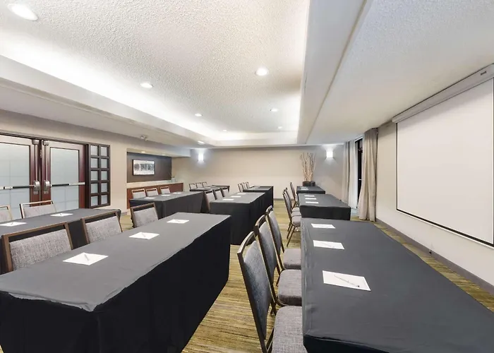 Sonesta Select Downtown 3* Tempe