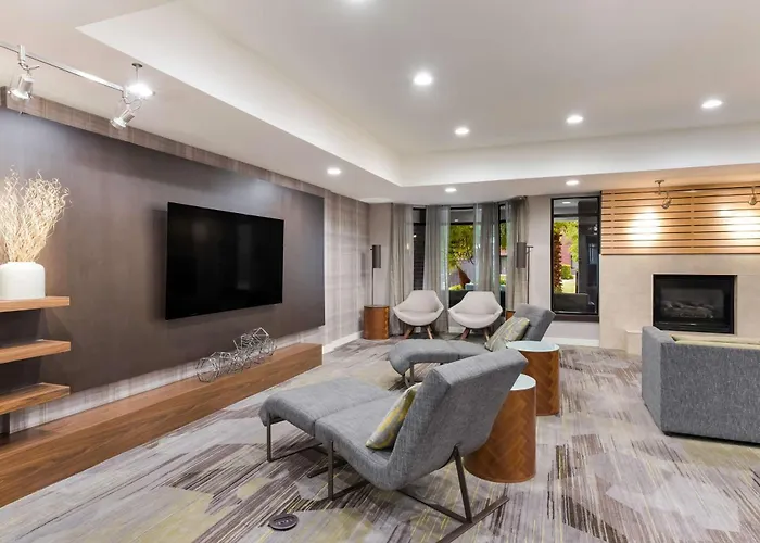 Sonesta Select Downtown Hotel